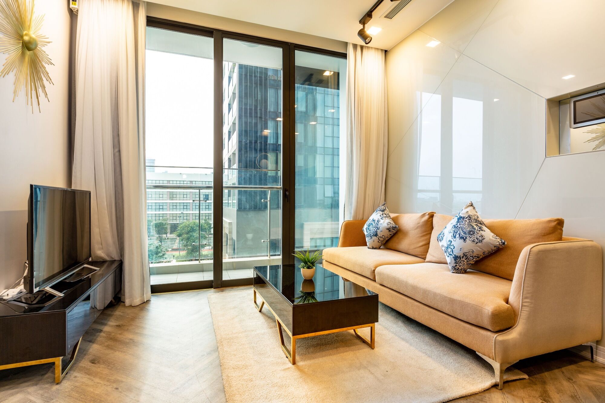 Oasis Vinhome Golden River * TP. Hồ Chí Minh
